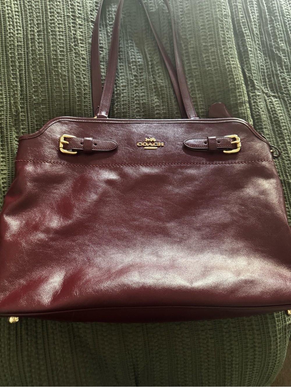 Coach Easton Tote Bag Dark Wine